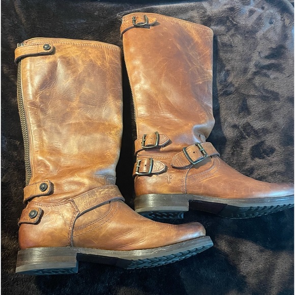 Frye Veronica Buckled Strap Back Zip High Top Riding Boot in Whiskey Tan EUC - Picture 2 of 5